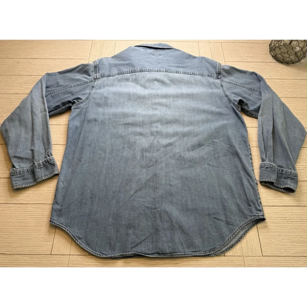 Levi's Vintage Denim Shirt Men Sz L Blue Button Up Y2K Loose Fit Relaxed Baggy
